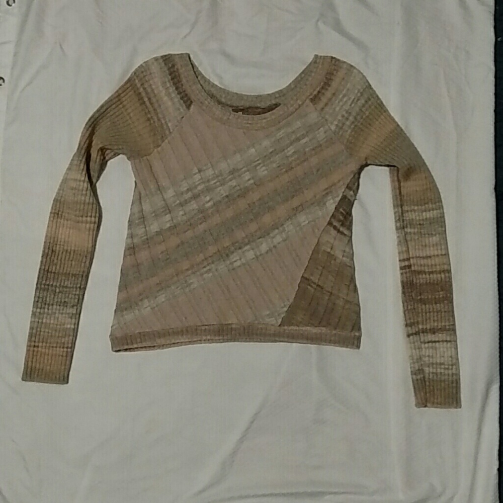 FREE PEOPLE SWEATER